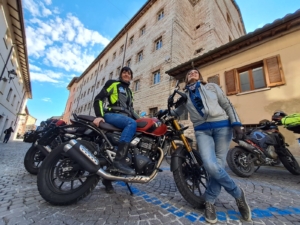 TRIUMPH SCRAMBLER 400 X