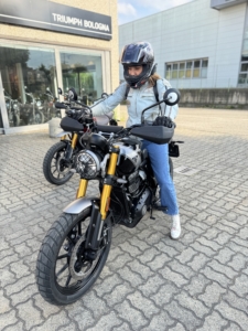 TRIUMPH SCRAMBLER 400 X