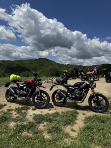 TRIUMPH SCRAMBLER 400 X